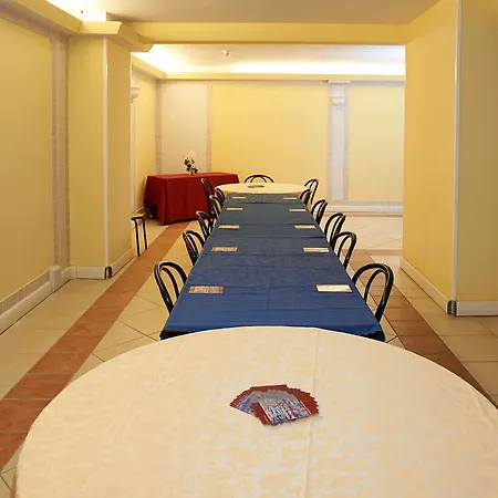 Szálloda Cavallotti & Giotto 3*